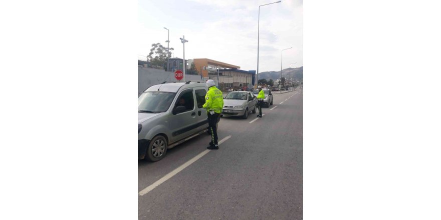 Antalya’da havadan ve karadan trafik denetiminde bin 117 sürücüye ceza