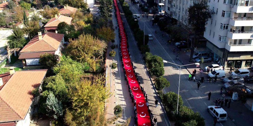 Adana’da 100. yıl coşkusu