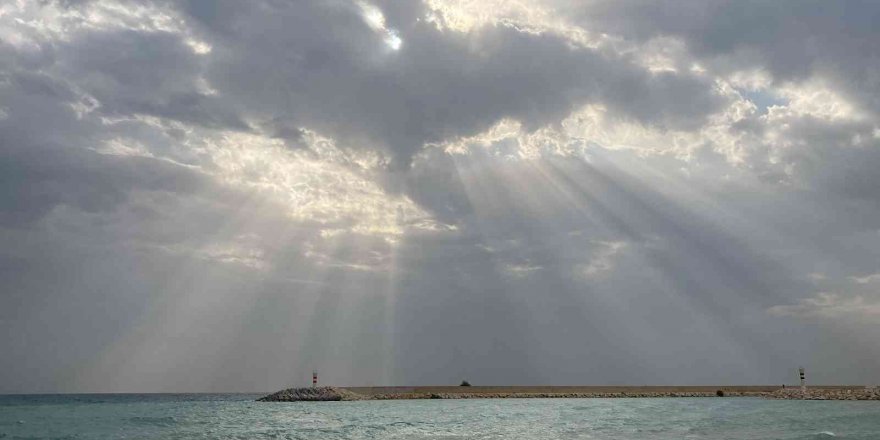 Akdeniz’de 6.4’lük deprem AFAD:”Olumsuz bir ihbarın bulunmadığı bilgisi alınmıştır”