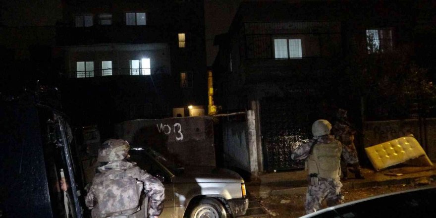 Mersin’de DEAŞ’a ’Pençe-2’ operasyonu: 17 gözaltı