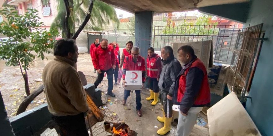 Kızılay, Yağmurdan Zarar Gören Vatandaşları Unutmadı