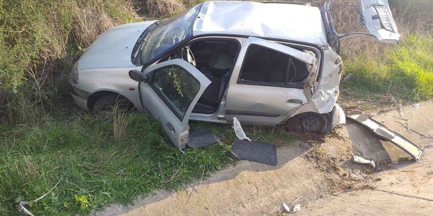 Tarsus’ta TEM Otoyolu’nda kaza: 3 yaralı