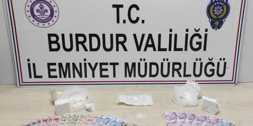 Burdur polisinden  400 bin liralık kokain oerasyonu