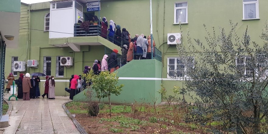 Üniversite Ve Hafızlık Öğrencileri Bilal-i Habeşi Kız Kursu’nda Buluştu