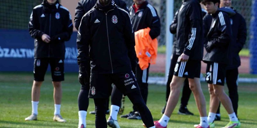 Beşiktaş’tan Antalya’da keyifli antrenman