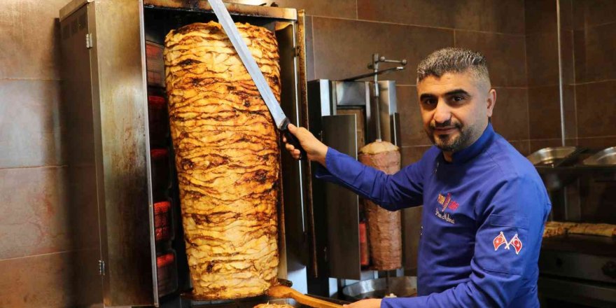 Piton döner, yurt içi ve yurt dışına açılıyor