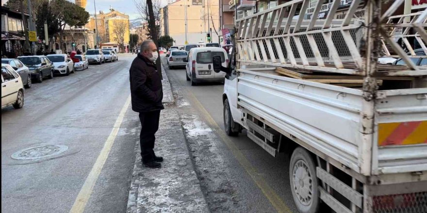 Isparta’da trafiğe kayıtlı araç sayısı 1 ayda 4 bin 236 arttı