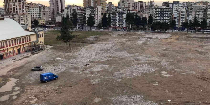 "5 Ocak Stadının yeri spor ve kültür alanı olsun" çağrısı