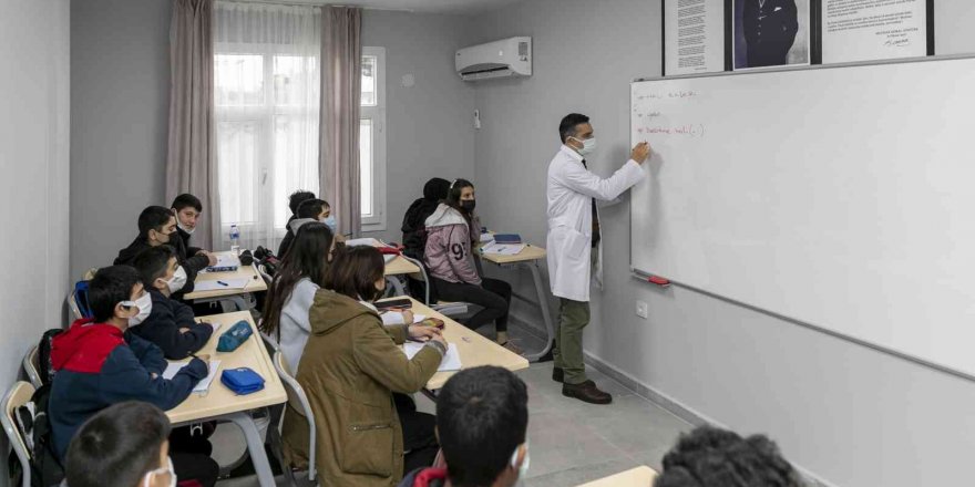 Yenice’deki yurt binası yenilenerek eğitim merkezine dönüştürüldü