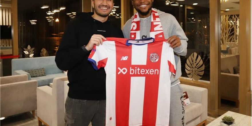 Luiz Adriano, Antalyaspor’da