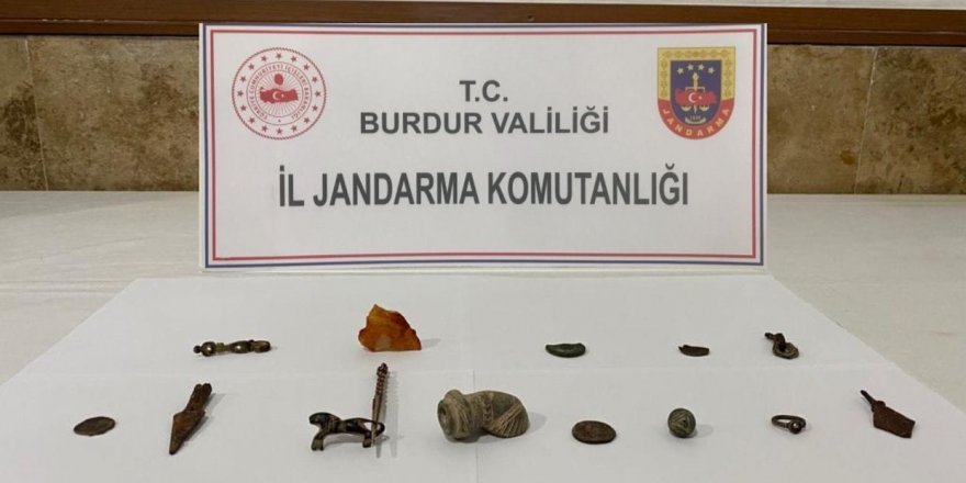 Burdur’da tarihi eser operasyonu