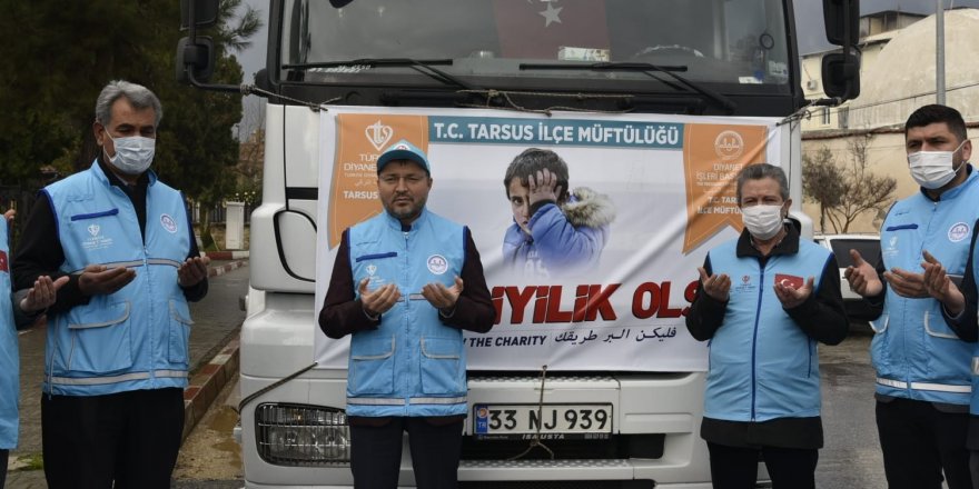 Tarsus’tan Suriye’ye 1 Tır İnsani Yardım Malzemesi Gönderildi