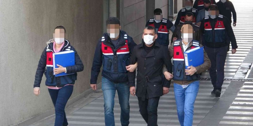 Osmaniye’de rüşvet ve zimmet operasyonunda 3 zanlı tutuklandı