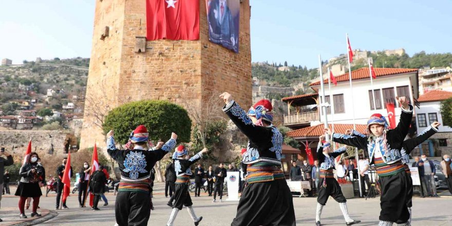 Atatürk’ün Alanya’ya Gelişinin 87. Yıldönümü Kutlandı
