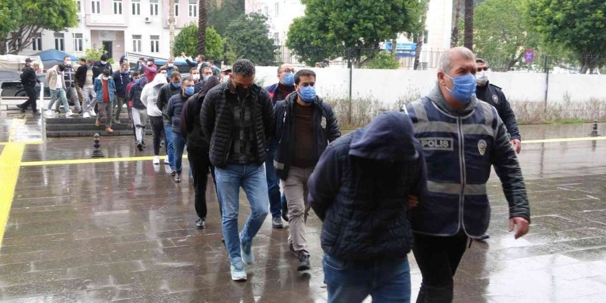 Hamile yabancı uyruklu kadının yönettiği fuhuş çetesi çökertildi:17 tutuklama