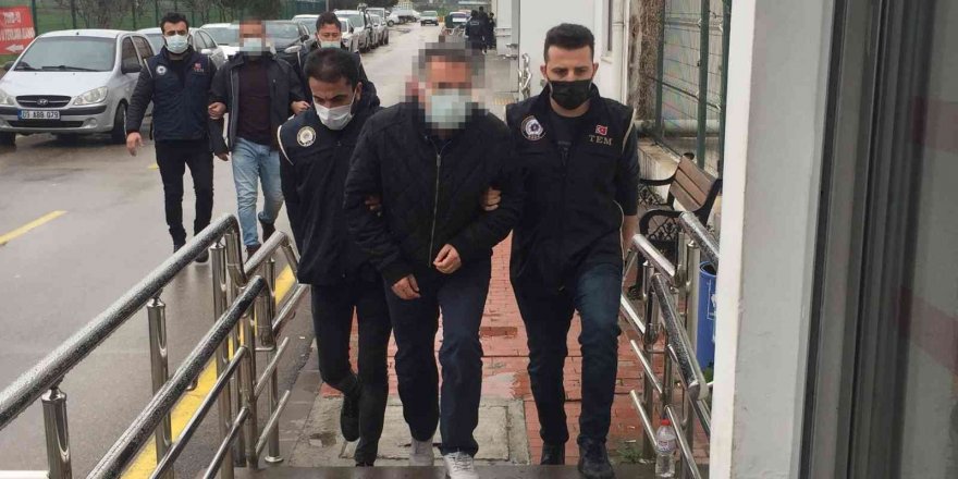 Adana’da FETÖ operasyonu: 9 gözaltı