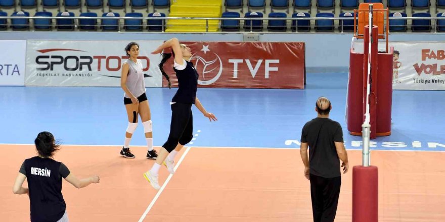 MSK Kadın Voleybol Takımında hedef play-off