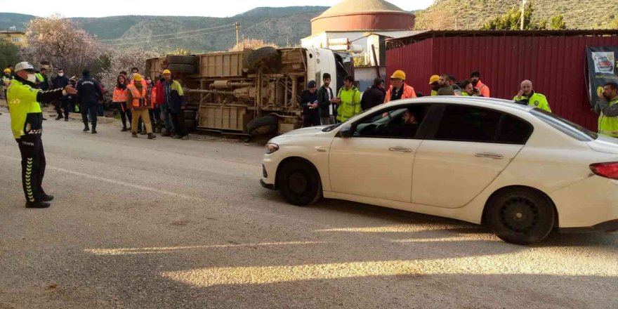 Akkuyu NGS servis aracı kaza yaptı: 15 yaralı