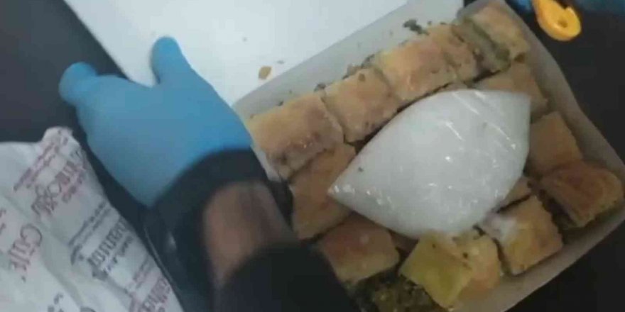 Güvercin kutusu ve baklava paketinden uyuşturucu çıktı