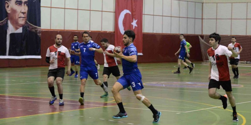 Hentbol 1. Ligi: Seyhan Belediyespor: 37 - Ankara Hentbol İhtisas: 25