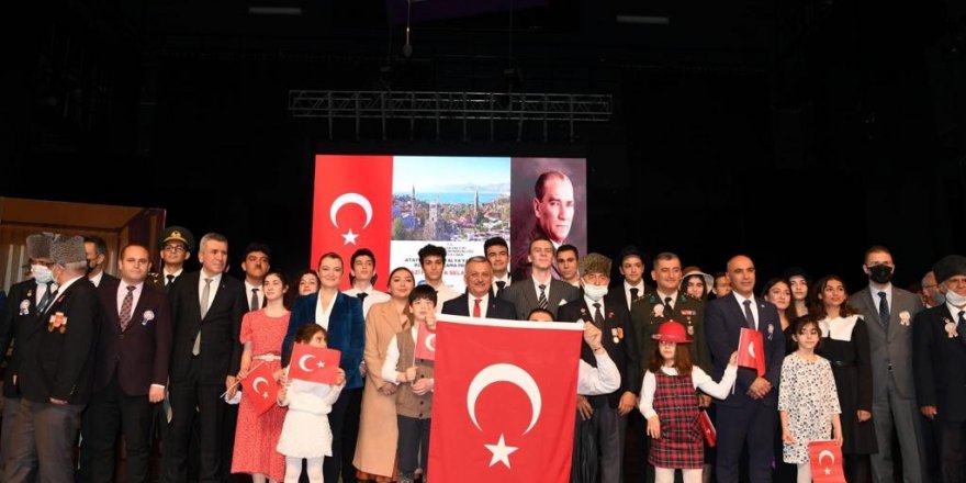 Atatürk’ün Antalya’ya gelişinin 92. yıldönümü törenle kutlandı