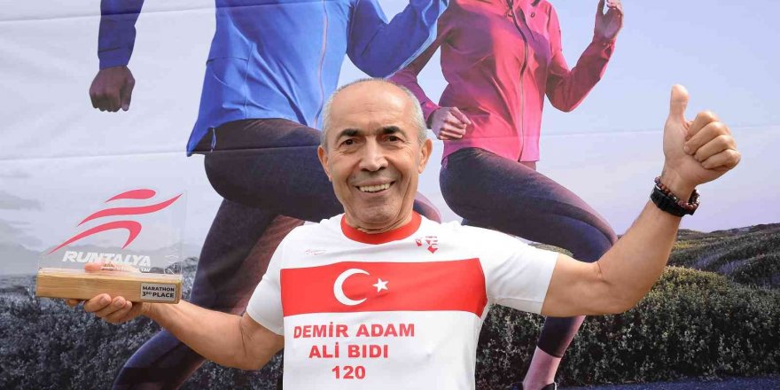 ’Demir adam’ 21 kilometre koşup 21 gencin eğitim bursu kazanmasını sağladı