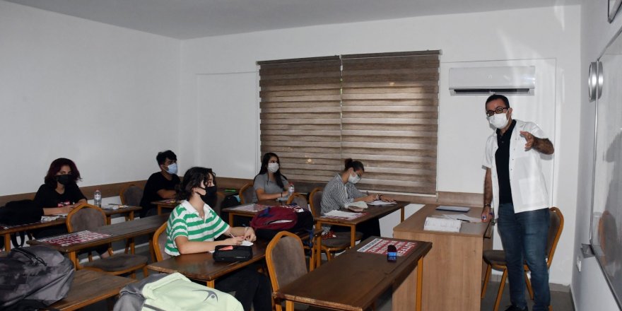 Ahmet Erkal Destek Eğitim Kurs Merkezi tam gün eğitime başladı