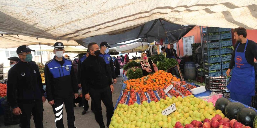 Toroslar zabıtasından semt pazarlarında etiket ve terazi denetimi