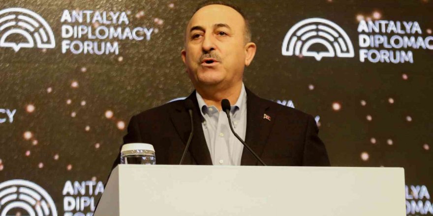 Bakan Çavuşoğlu: "(Ukrayna’da camideki vatandaşlar) Uluslararası kuruluşların telsiz, uydu telefonlarıyla teması sağlıyoruz"