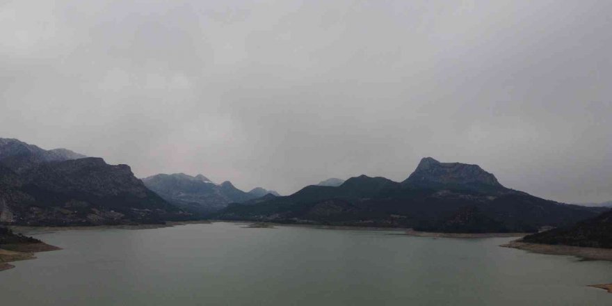 Kuruyan su gözleri yeniden çağlamaya başladı