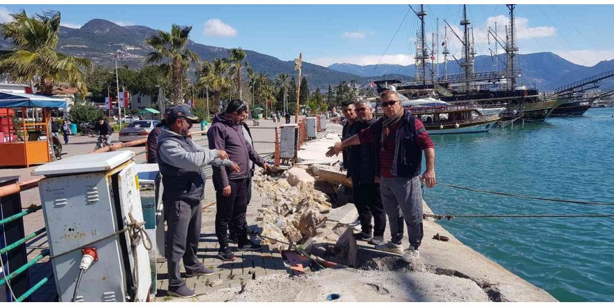 Alanya’da teknecilerin ’çöken iskele’ isyanı