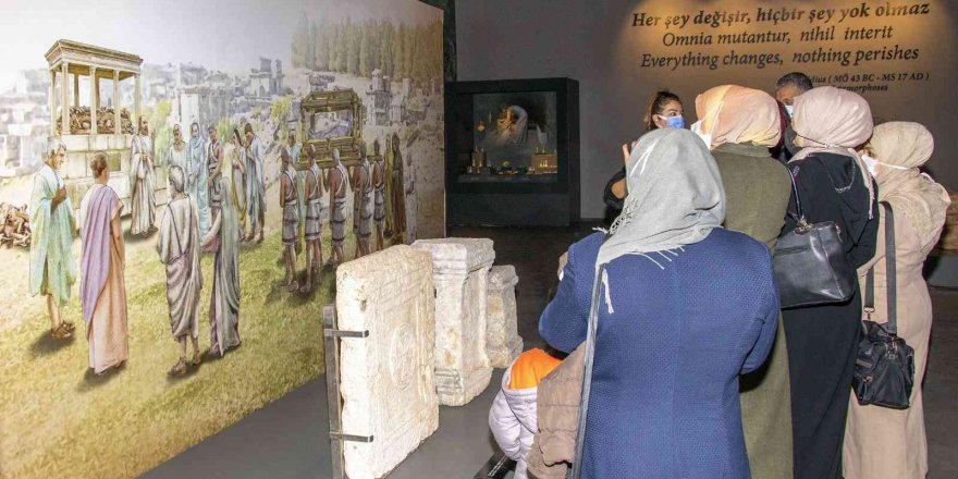 Sosyal Uyum Merkezi, sosyal uyumu güçlendirmeye devam ediyor