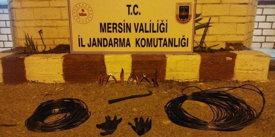 Mersin’de kablo hırsızlığı zanlıları yakalandı