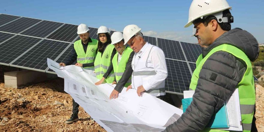 Atıl taşlık arazi güneş enerjisi ile değerlendirildi, elektrik giderleri sıfırlandı