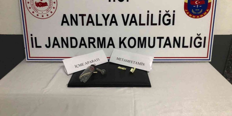 Uyuşturucu madde etkisinde araç kullanan şahsa 9 bin TL ceza