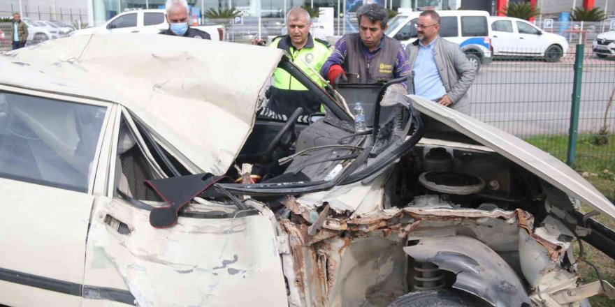 Kazada yaralanan avukatın dava tutanakları polise emanet