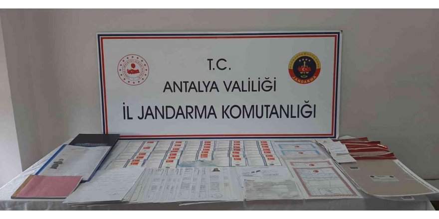 Antalya ve İstanbul’da eş zamanlı ‘tefeci’ operasyonu: 9 gözaltı