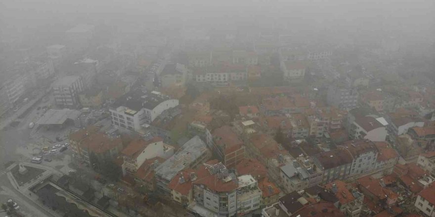 Burdur’da yoğun sis etkili oldu
