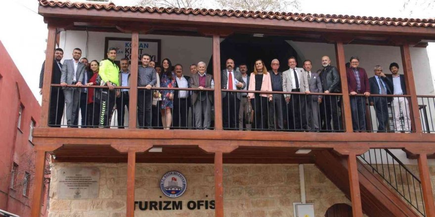 Kozan Kent Konseyi Başkanlığına Tüfekli Yeniden Seçildi