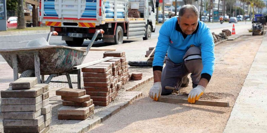Alanya Bisiklet Yolu’nda son rötuşlar yapılıyor