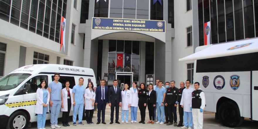 Antalya’da mobil kriminal polis laboratuvarı "Kıraç" hizmete başladı