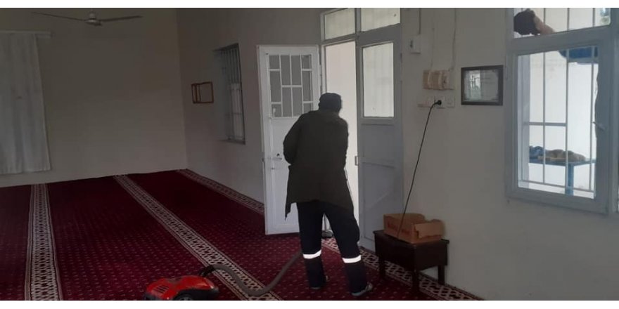 Kırıkhan’da Camilerde Temizlik Çalışmaları