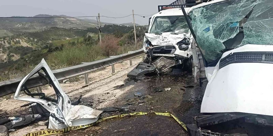 Hatay’da ticari araçlar çarpıştı: 1 ölü, 3 yaralı