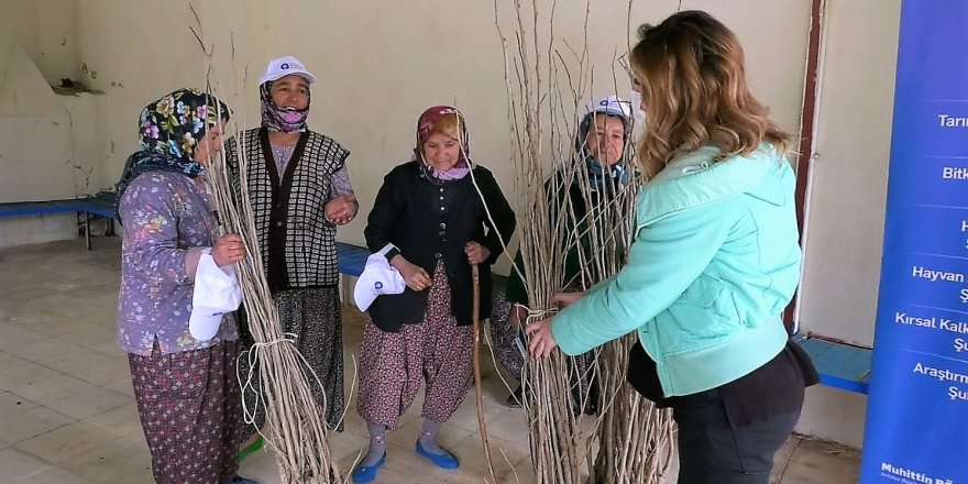 Büyükşehir’den ipekböceği yetiştiricilerine destek