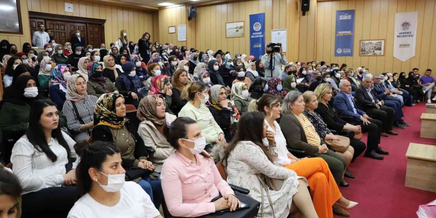 Akdeniz’de ‘Sağlıklı Gebelik, Mutlu Annelik’ eğitimi