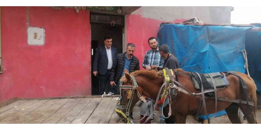 Kırıkhan’da çöp konteynerlerini çalan baba oğul yakalandı