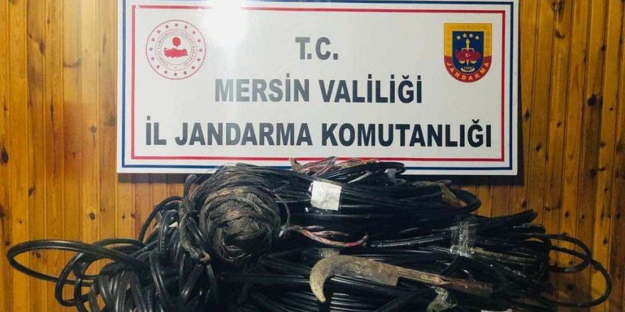 Mersin’de kablo hırsızlığı yapan 3 şüpheli tutuklandı