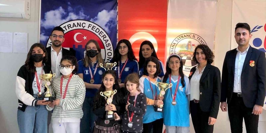 Seyhan Belediyespor Kulübü satrançta Adana birincisi