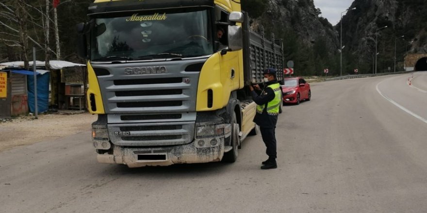 Burdur’da 12 araç sürücüsüne 8 bin TL ceza