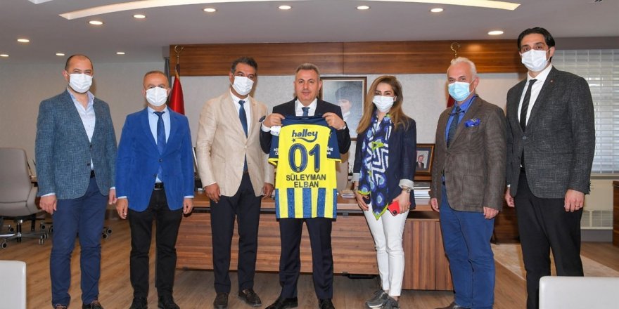 Vali Elban’a 01 numaralı Fenerbahçe forması